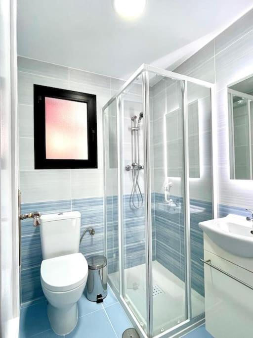 Beautiful & Sunny Apartment Малага Экстерьер фото