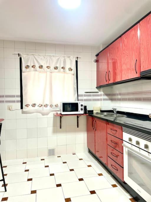 Beautiful & Sunny Apartment Малага Экстерьер фото